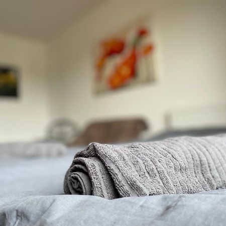 Schoene Einfache Ferienwohnung Mitten In 올덴부르크 외부 사진